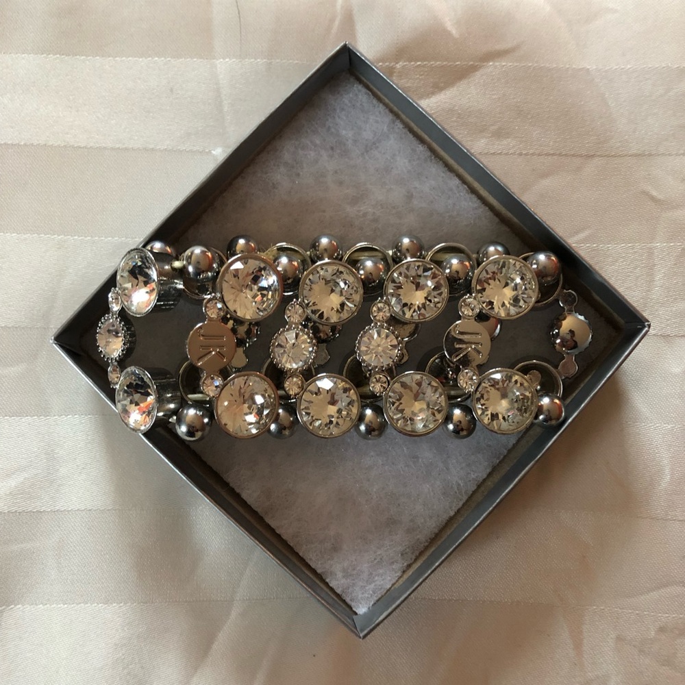 Jk crystal Statement Bangle